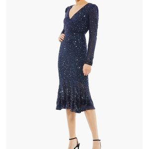 Mac Duggal Nordstroms Long Sleeve Sequin Sheath Dress Women’s 2 Midnight Blue